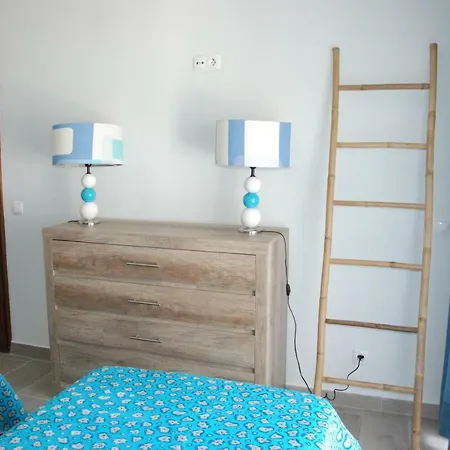 Casa Varanda Burgau 아파트
